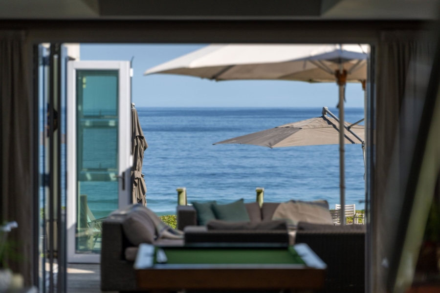 8 Bedroom Property for Sale in Keurboomstrand Western Cape